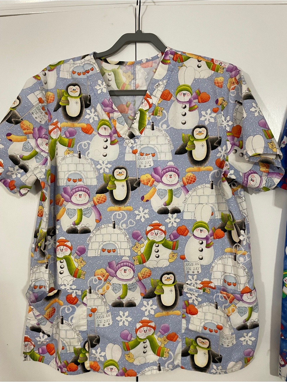 Winter Penguin & Snowman Print Scrub Top - Blue